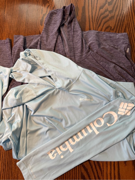 Columbia Tops - Columbia Women’s Light Blue Columbia and Purple Eddie Bauer Hood Performance Top